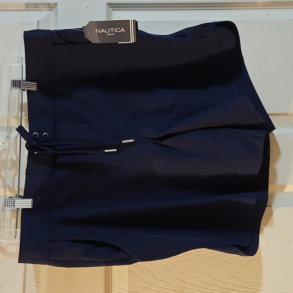 Nautica Women’s 7” Swimming Board Shorts: NAVY BLUE: NEW WITH TAGS: SIZE L